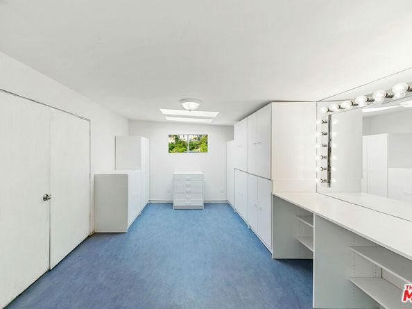 1350 Belfast Drive, Los Angeles CA 90069