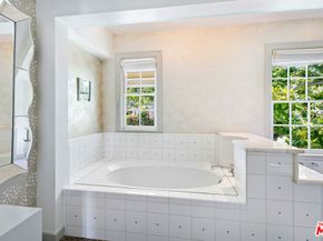 1350 Belfast Drive, Los Angeles CA 90069