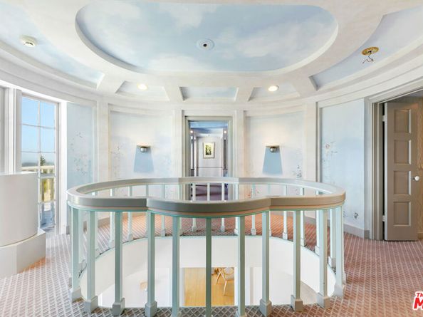 1350 Belfast Drive, Los Angeles CA 90069