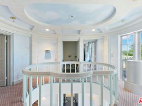 1350 Belfast Drive, Los Angeles CA 90069