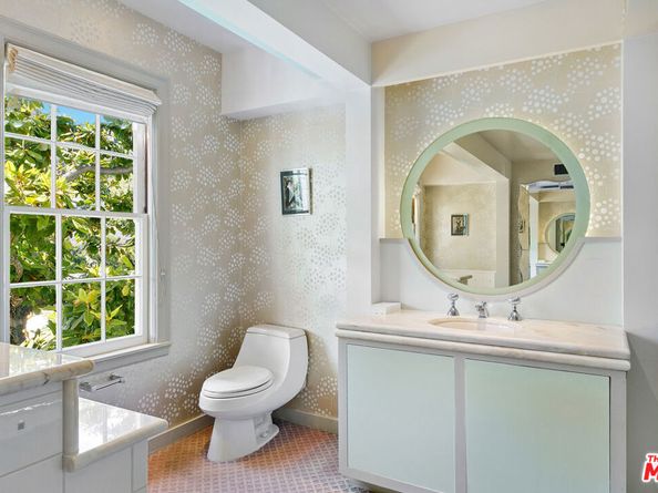 1350 Belfast Drive, Los Angeles CA 90069