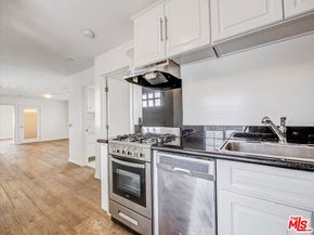 605 Indiana Avenue, Venice CA 90291