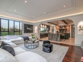 7801 Hillside Avenue, Los Angeles CA 90046