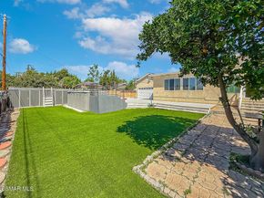 10111 Oak Park Avenue, Northridge CA 91325