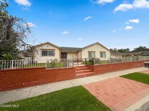 10111 Oak Park Avenue, Northridge CA 91325