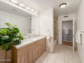 10111 Oak Park Avenue, Northridge CA 91325
