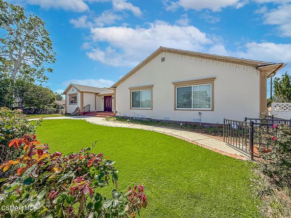 10111 Oak Park Avenue, Northridge CA 91325