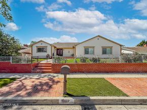 10111 Oak Park Avenue, Northridge CA 91325