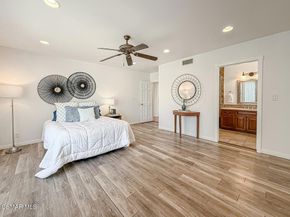 10111 Oak Park Avenue, Northridge CA 91325