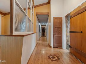 1705 La Loma Road, Pasadena CA 91105