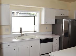 3315 S Bentley Avenue, Los Angeles CA 90034