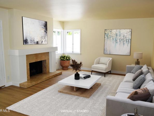 3315 S Bentley Avenue, Los Angeles CA 90034
