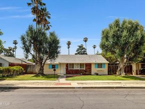 17400 Cantlay Street, Lake Balboa CA 91406