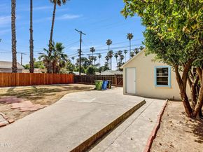 17400 Cantlay Street, Lake Balboa CA 91406