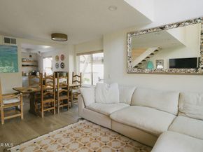 5716 Skyview Way B, Agoura Hills CA 91301