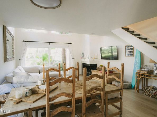 5716 Skyview Way B, Agoura Hills CA 91301