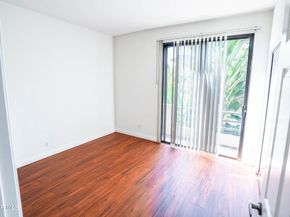 1420 N Stanley Avenue 103, Los Angeles CA 90046