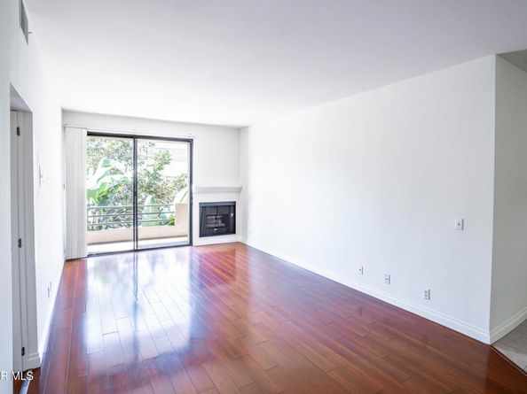 1420 N Stanley Avenue 103, Los Angeles CA 90046