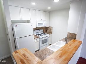 1420 N Stanley Avenue 103, Los Angeles CA 90046