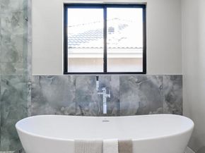 3129 Orange Avenue, La Crescenta CA 91214