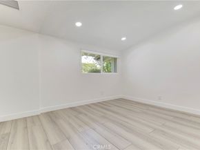 5515 Hermitage, Valley Village CA 91607