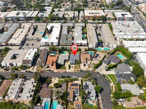 5515 Hermitage, Valley Village CA 91607
