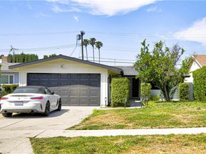 5515 Hermitage, Valley Village CA 91607