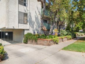 3649 Glendon Avenue 202, Los Angeles CA 90034