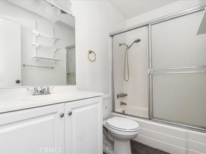 3649 Glendon Avenue 202, Los Angeles CA 90034