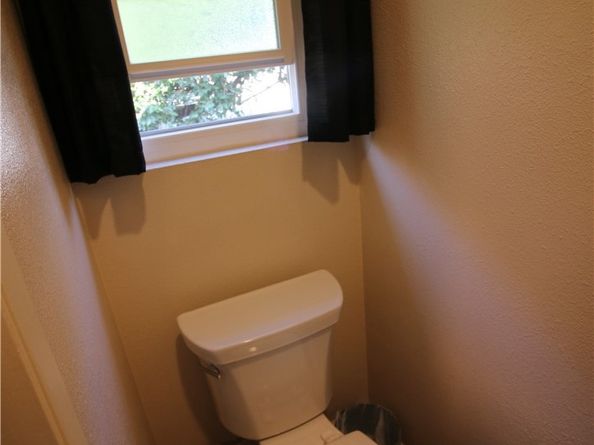 874 W 19th Street, Upland CA 91784