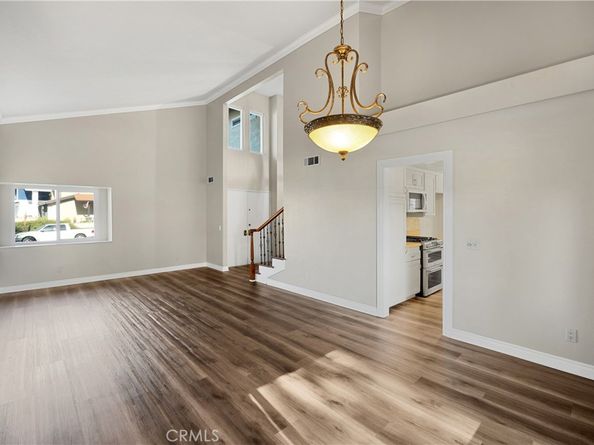 1 Country Wood Drive, Pomona CA 91766