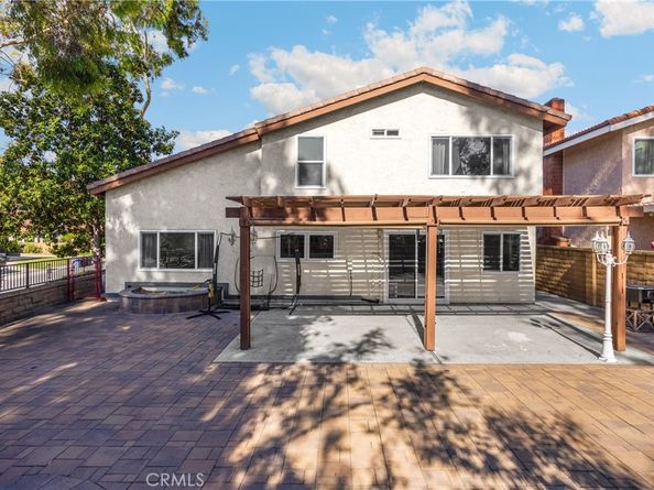 1 Country Wood Drive, Pomona CA 91766