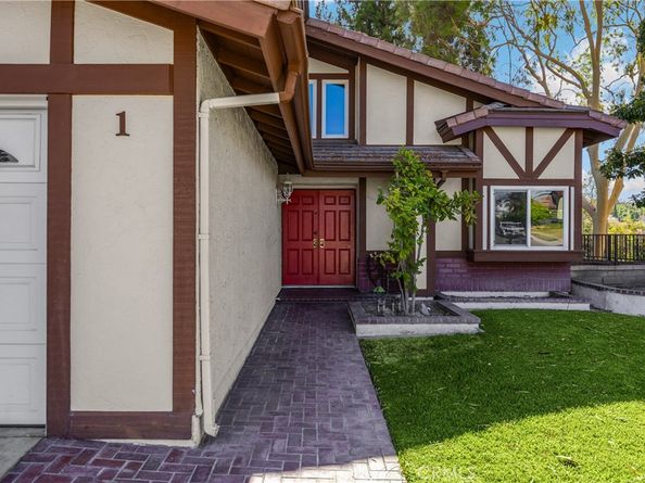 1 Country Wood Drive, Pomona CA 91766