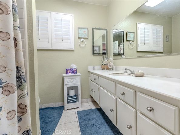 2241 N 1st Avenue, Upland CA 91784