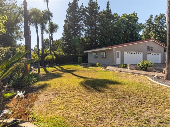 2241 N 1st Avenue, Upland CA 91784