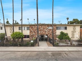 601 W 82nd Street, Los Angeles CA 90044