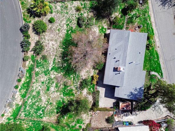 8939 Oswego Street, Sunland CA 91040