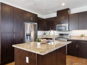 900 N Primrose Lane A, Azusa CA 91702