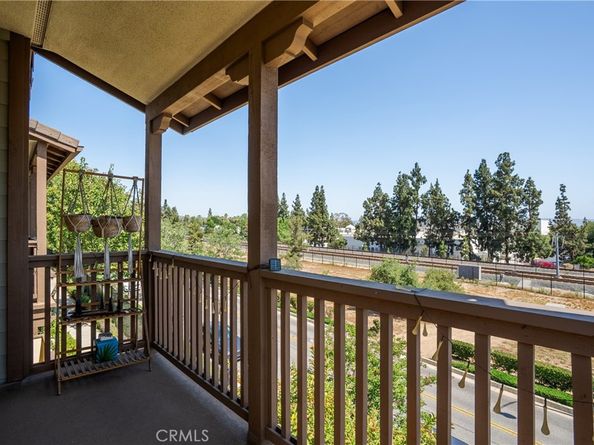 900 N Primrose Lane A, Azusa CA 91702