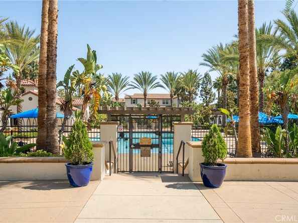 900 N Primrose Lane A, Azusa CA 91702