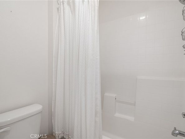 900 N Primrose Lane A, Azusa CA 91702