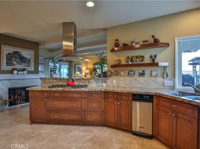 2708 N Mountain Avenue, Claremont CA 91711