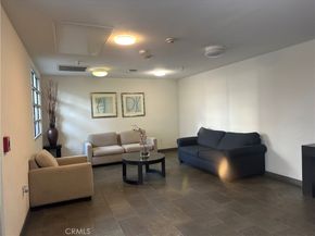 2864 Sunset Place 205, Los Angeles CA 90005