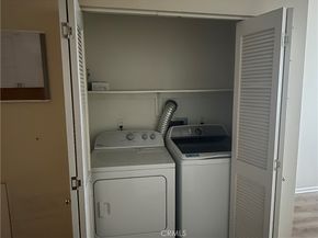 2864 Sunset Place 205, Los Angeles CA 90005