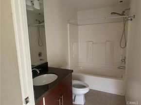 2864 Sunset Place 205, Los Angeles CA 90005