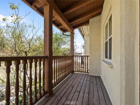 922 E Baseline Road, Claremont CA 91711