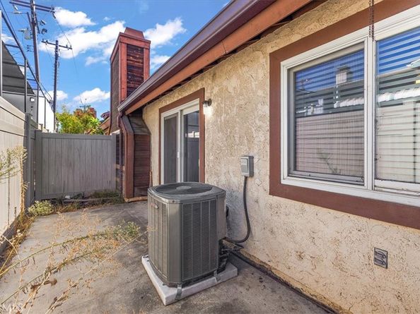 235 E Foothill Boulevard B, Monrovia CA 91016