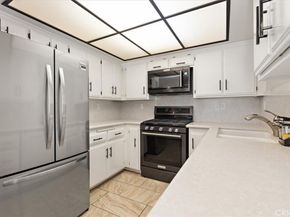 235 E Foothill Boulevard B, Monrovia CA 91016