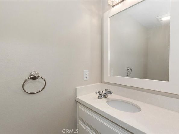 235 E Foothill Boulevard B, Monrovia CA 91016