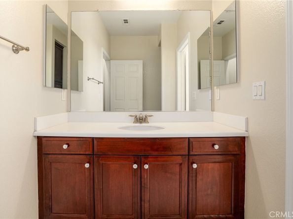 630 W 1st Street, Claremont CA 91711